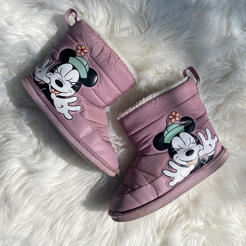 💕💜H&M Disney slip on boots 💕💜size 2-3